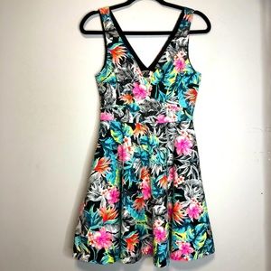 Guess Floral Sleeveless V-Neck Fit & Flare Mini Dress, Size 4